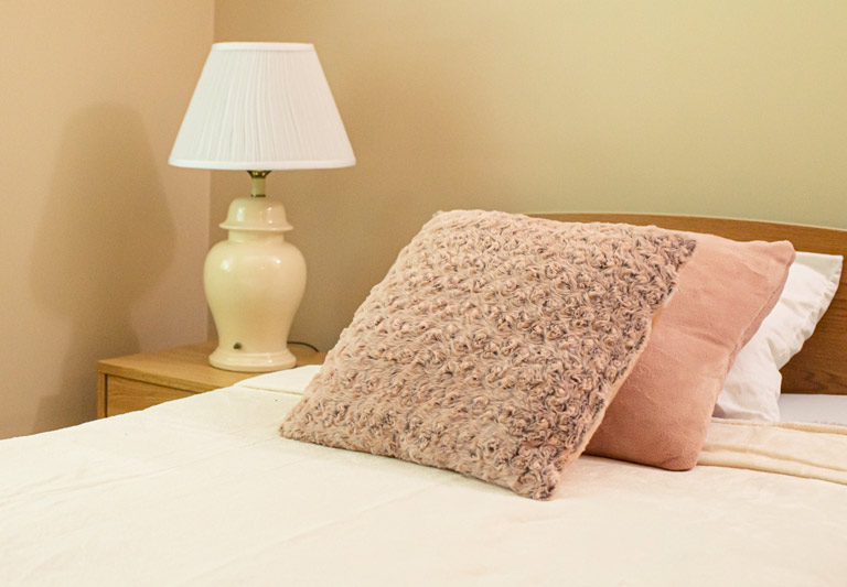shaugnessy seniors community suites studio bed with lamp